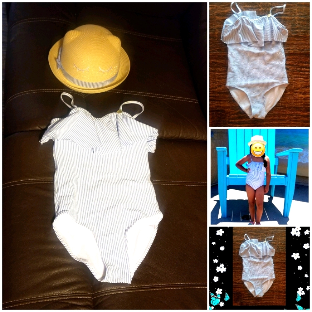 Girl's swimsuit